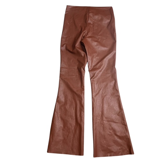 Steve Madden Citrine faux Leather flat front flare Pant Cognac Women’s Large - Picture 9 of 10